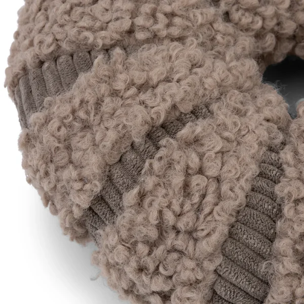 district 70 taupe snuffeldonut